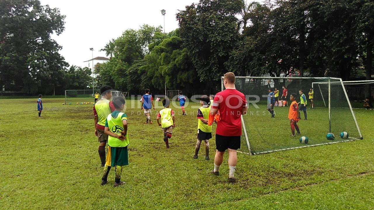 Sir%20Bobby%20Charlton%20School%20di%20ISCI%20Ciputat